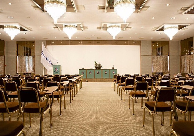 Ausstattung & Service