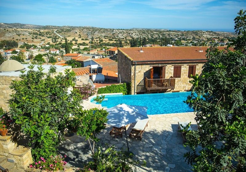 Beispiel: Hotel Außenpool