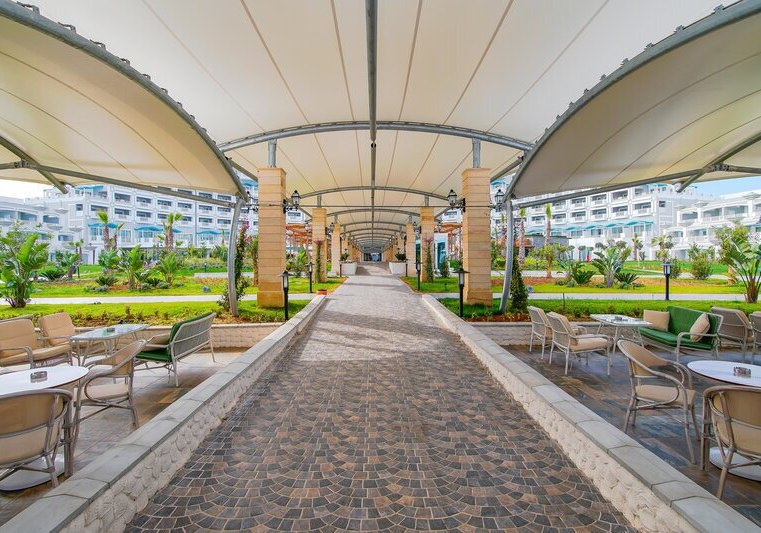 Ausstattung & Service