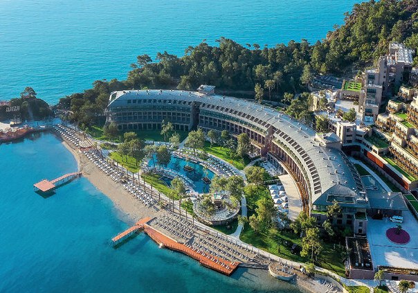 Beispiel: Hotel Außenpool