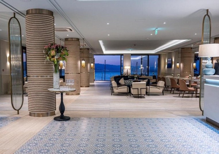 Ausstattung & Service