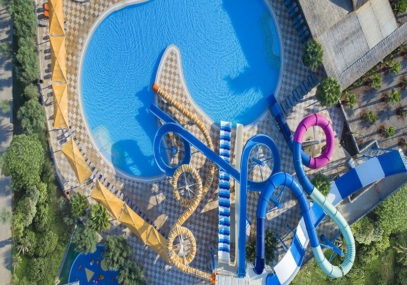 Beispiel: Hotel Außenpool