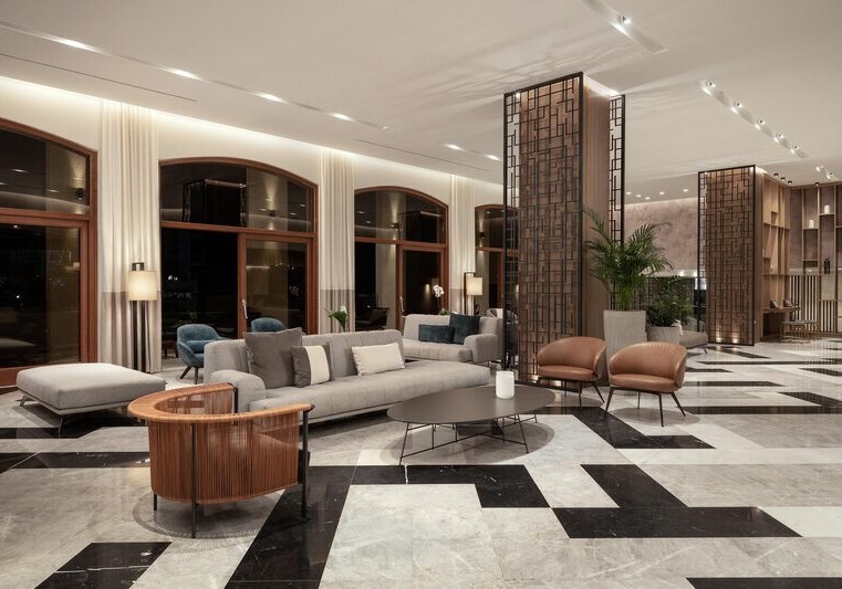 Ausstattung & Service