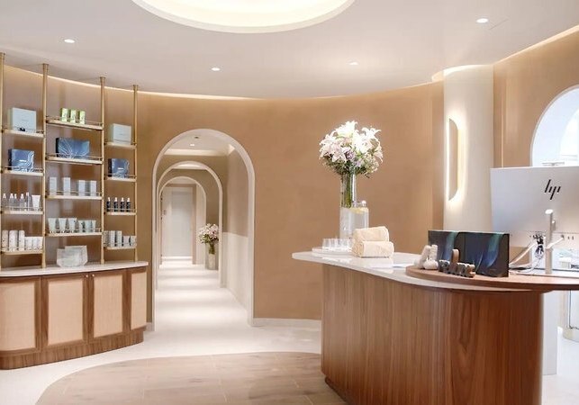 Ausstattung & Service