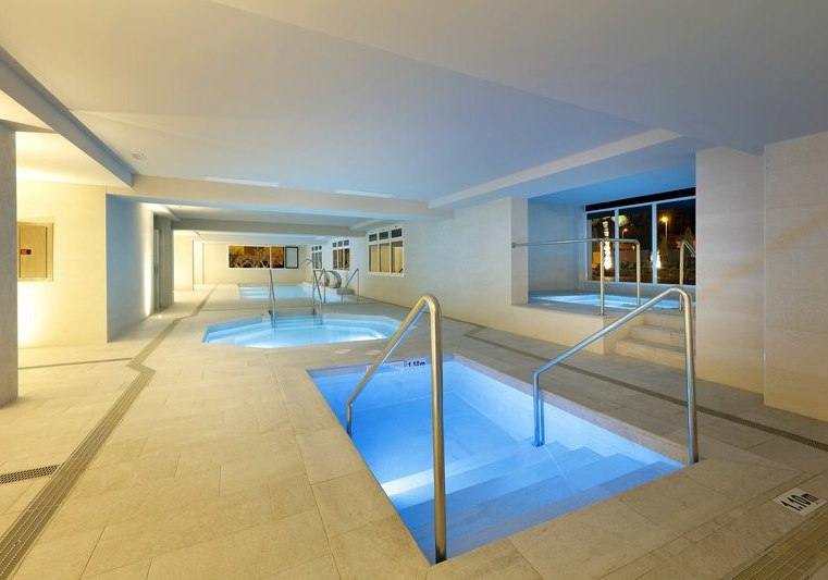 Hotel Innenpool