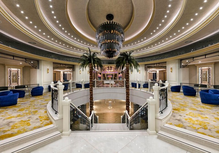 Ausstattung & Service