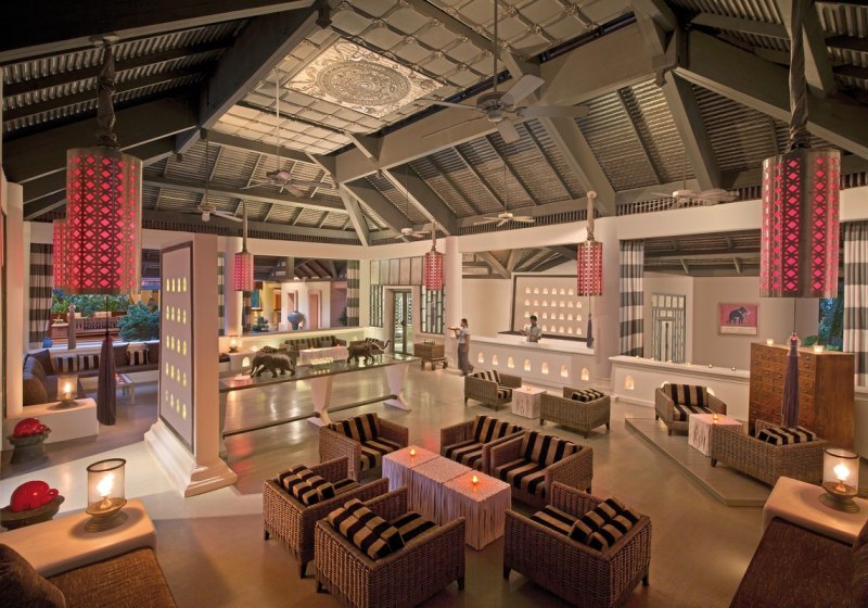 Ausstattung & Service