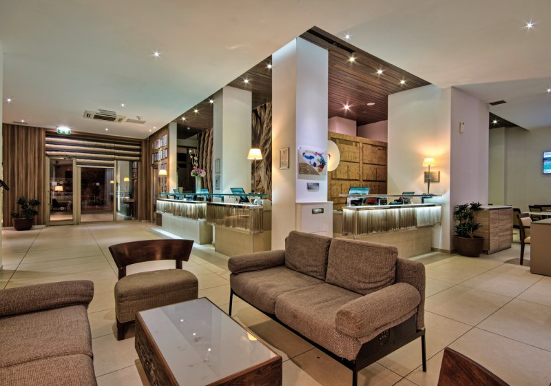 Ausstattung & Service