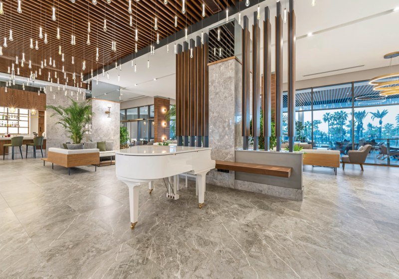 Ausstattung & Service