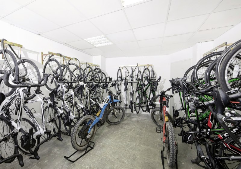 Ausstattung & Service