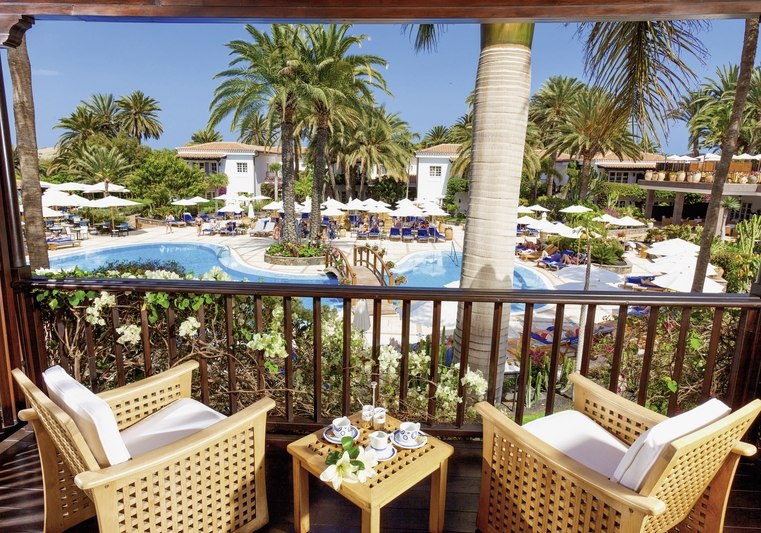 Beispiel: Hotel Außenpool