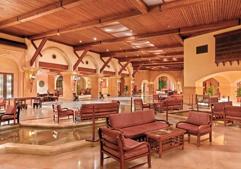 Ausstattung & Service