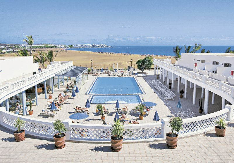 Beispiel: Hotel Außenpool