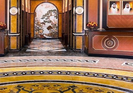 Ausstattung & Service