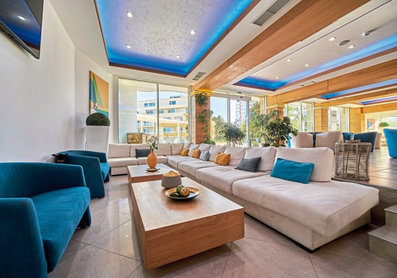 Ausstattung & Service