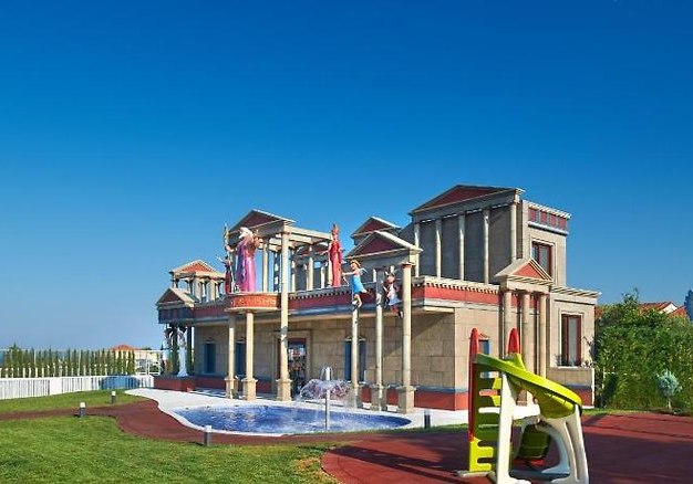 Beispiel: Hotel Außenpool