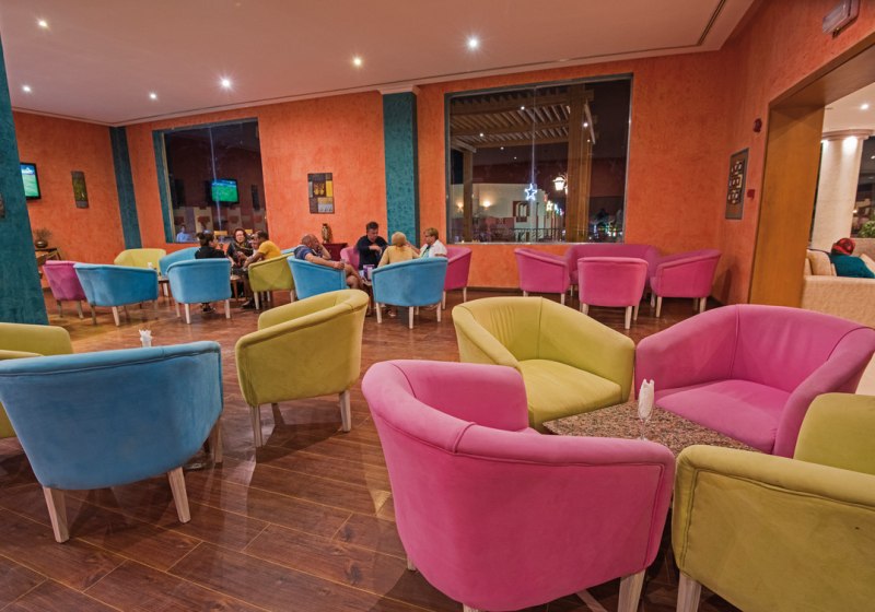 Ausstattung & Service