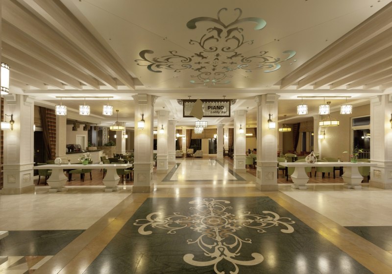 Ausstattung & Service