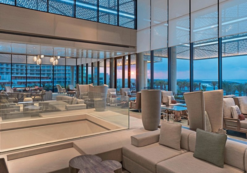 Ausstattung & Service