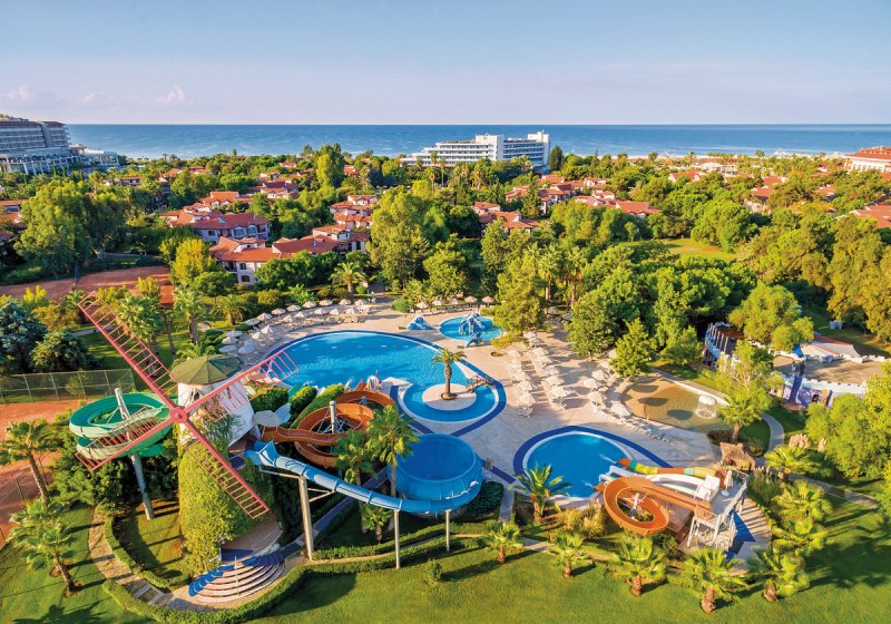 Beispiel: Hotel Außenpool