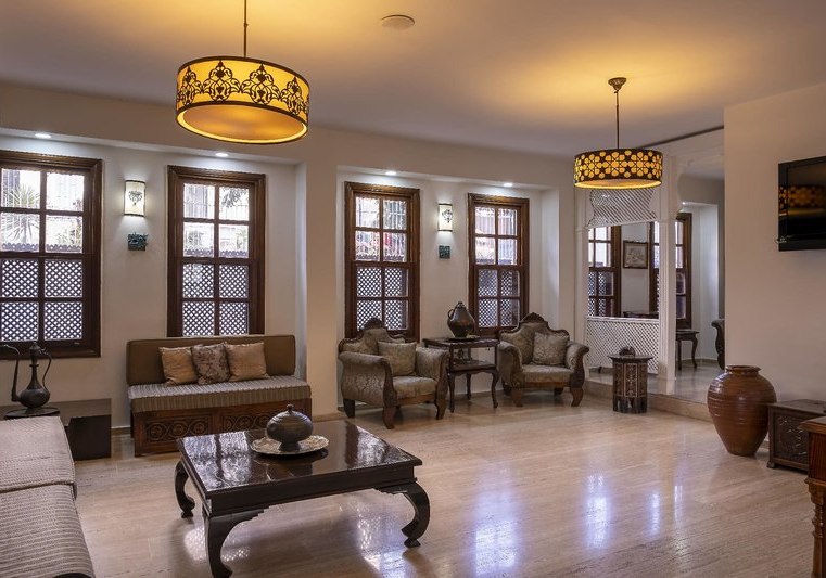 Ausstattung & Service