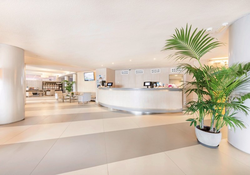 Ausstattung & Service