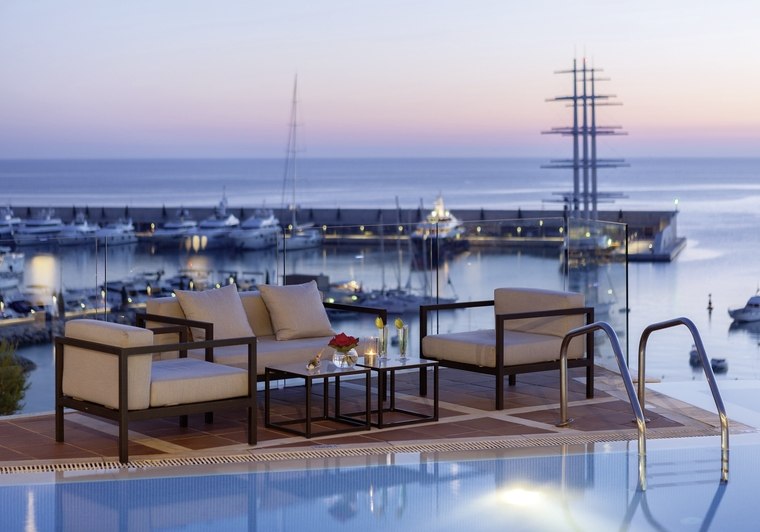 Ausstattung & Service