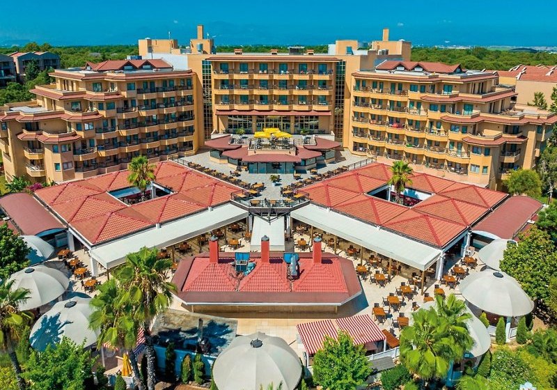 Beispiel: Hotel Außenpool