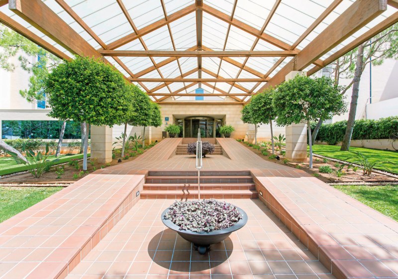 Ausstattung & Service