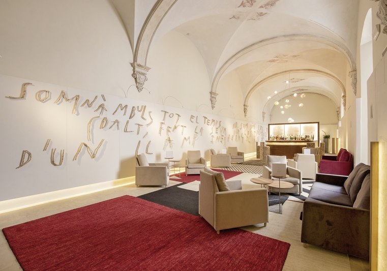 Beispiel: Ausstattung & Service