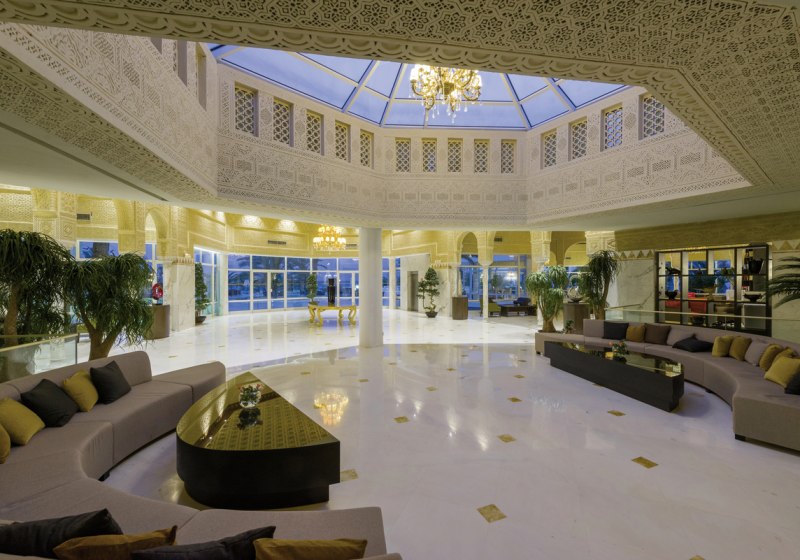 Ausstattung & Service