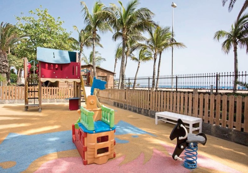 Beispiel: Unterhaltung Familie