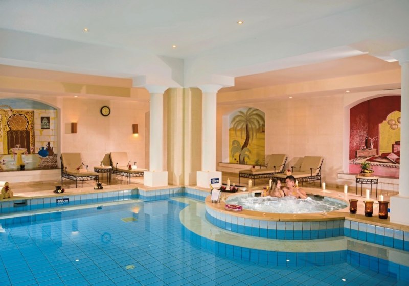 Hotel Innenpool