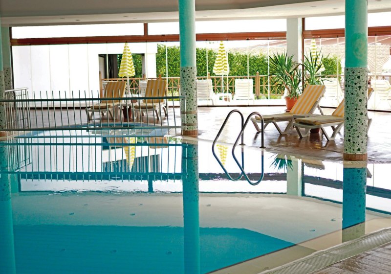 Hotel Innenpool