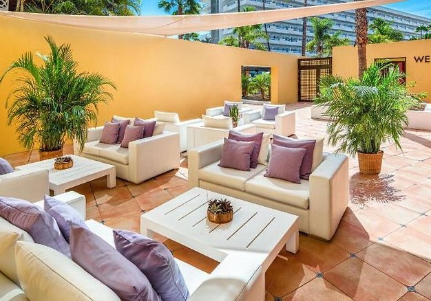 Ausstattung & Service