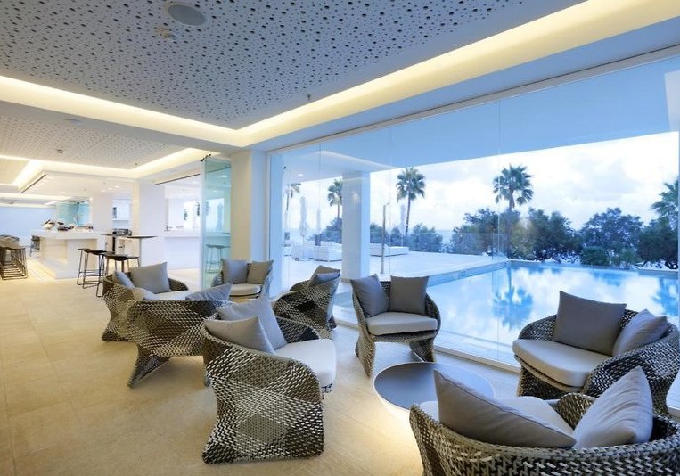 Beispiel: Ausstattung & Service