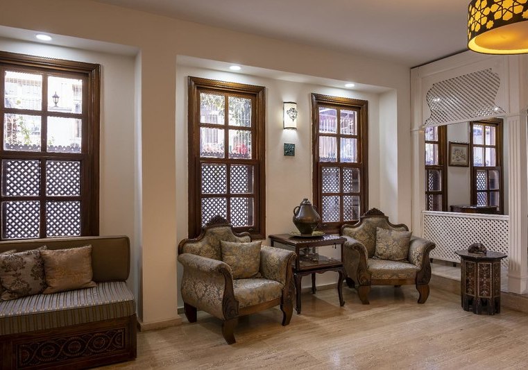 Beispiel: Ausstattung & Service