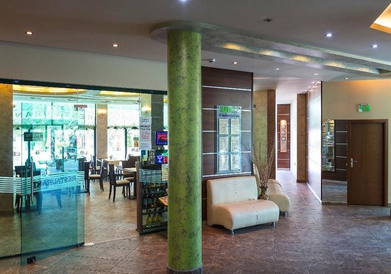 Beispiel: Ausstattung & Service