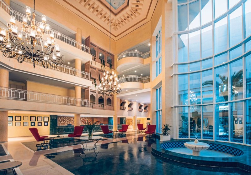 Ausstattung & Service