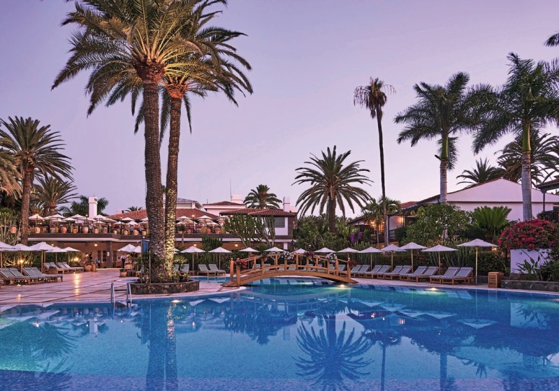 Beispiel: Hotel Außenpool