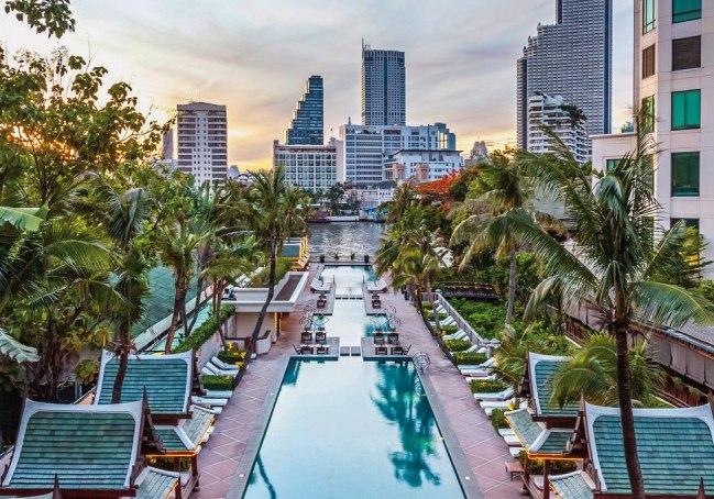 Beispiel: Hotel Außenpool