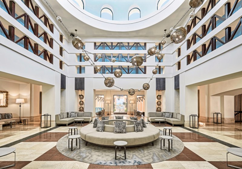 Ausstattung & Service