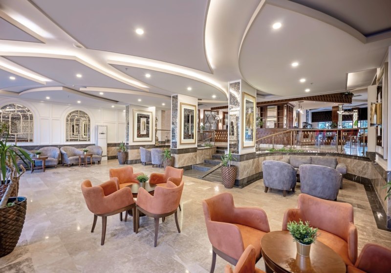 Ausstattung & Service