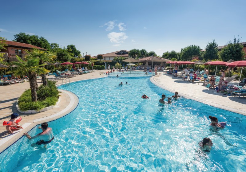 Beispiel: Hotel Außenpool