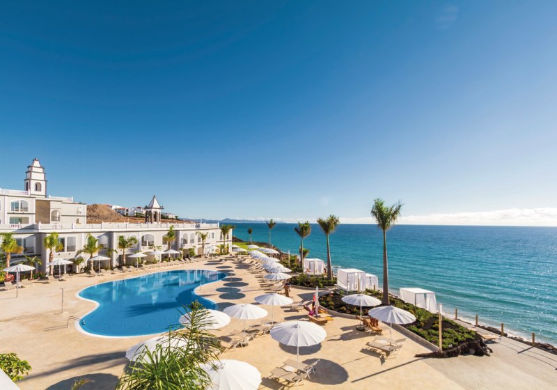 Beispiel: Hotel Außenpool