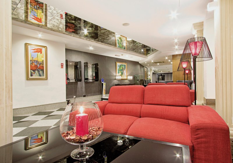 Ausstattung & Service