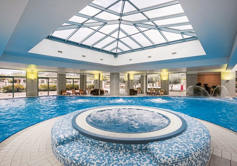 Hotel Innenpool