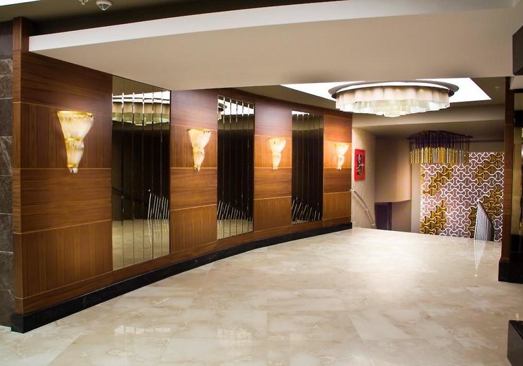 Ausstattung & Service