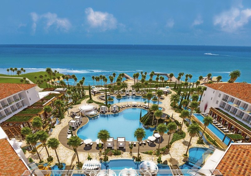 Beispiel: Hotel Außenpool