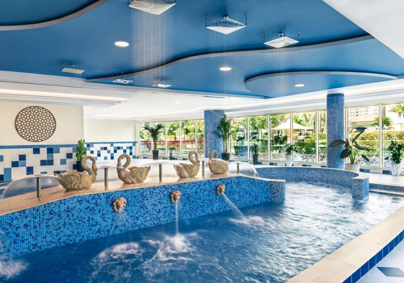 Hotel Innenpool